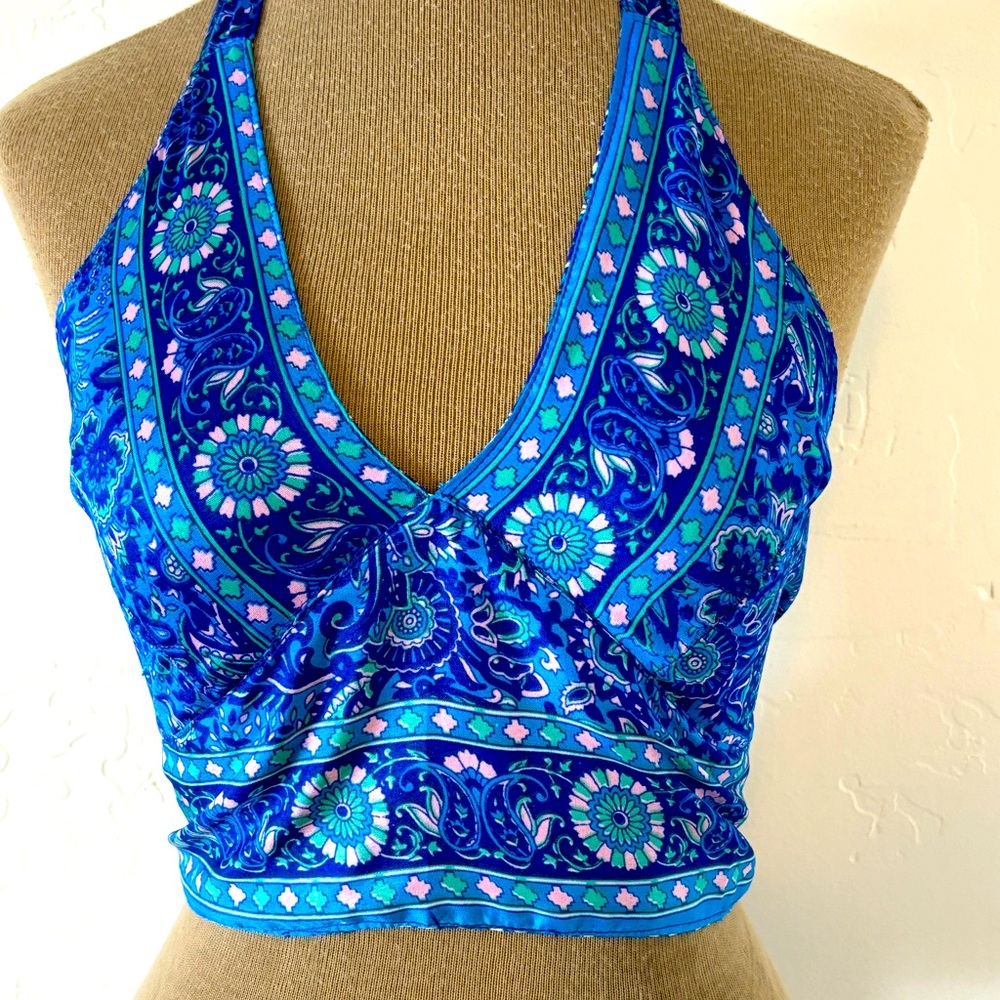 FINAL! NWOT! REVERSIBLE BLUE FLORAL BOHO HALTER TOP